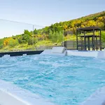 Panoramica: Luxury Seaside Retreat Near Labin-rabac Koromacno