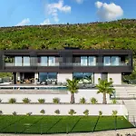 Panoramica: Luxury Seaside Retreat Near Labin-rabac *