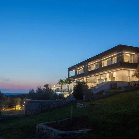 Panoramica: Luxury Seaside Retreat Near Labin-rabac Vila Koromacno