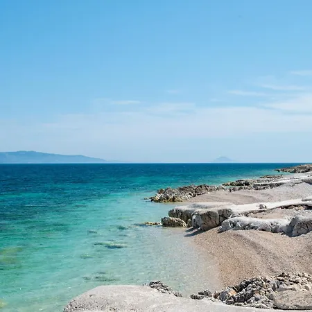 Panoramica: Luxury Seaside Retreat Near Labin-rabac Villa